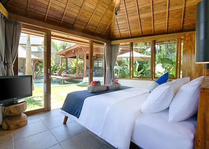 Villa Mango - 3bdrs In The Heart Of Bingin