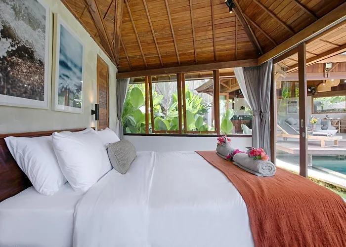 Villa Mango - 3bdrs In The Heart Of Bingin *