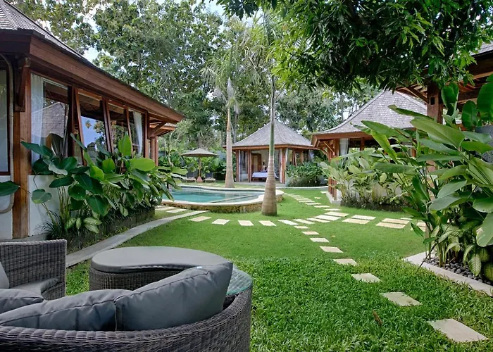 Villa Mango - 3bdrs In The Heart Of Bingin